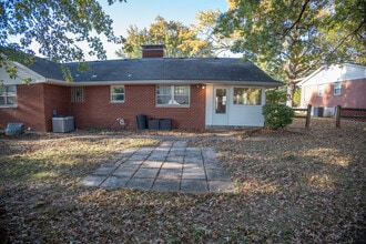 634 Norris Dr in Jefferson City, MO - Building Photo - Building Photo