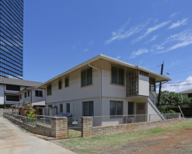 1749 A Lime St in Honolulu, HI - Building Photo - Building Photo