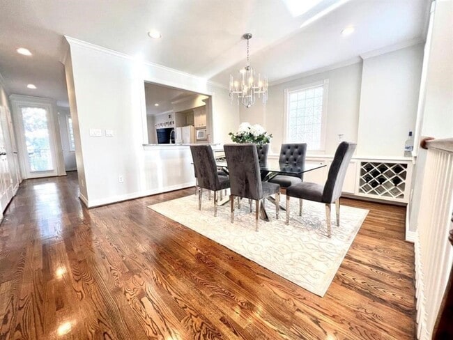 property at 1714 Roy St
