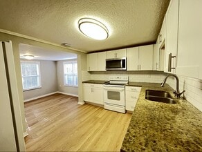 37 Haworth Ave in Jacksonville, FL - Foto de edificio - Building Photo