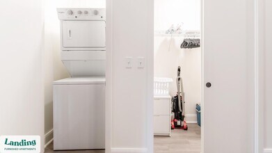 425 20th St S, Unit 206 in Birmingham, AL - Foto de edificio - Building Photo