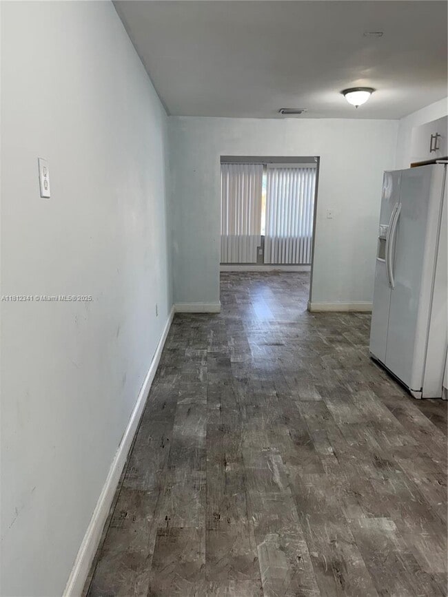 3230 NW 14th St in Miami, FL - Building Photo - Building Photo