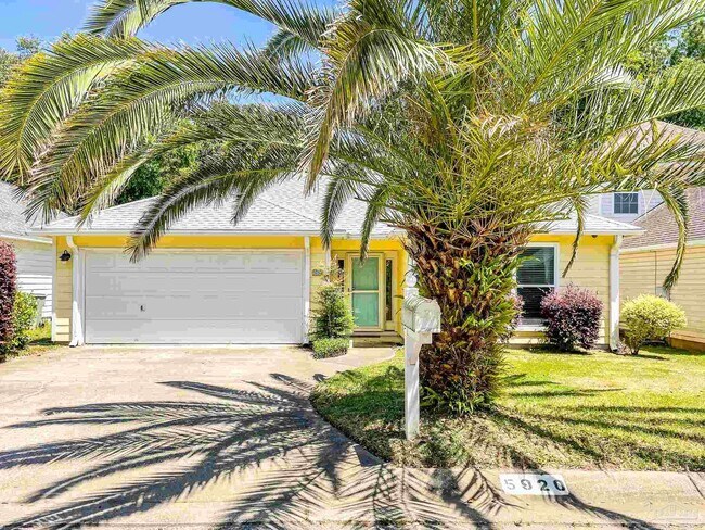5920 N Bay Point Dr in Pensacola, FL - Building Photo - Building Photo