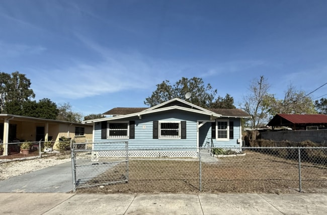 property at 3104 E Ellicott St