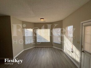 4911 Phipps Dr in Memphis, TN - Building Photo - Building Photo