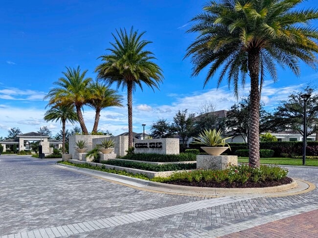 9124 Coral Isles Cir in Palm Beach Gardens, FL - Building Photo - Building Photo