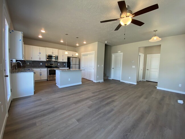 4738 W Topeka Ln in Meridian, ID - Building Photo - Building Photo