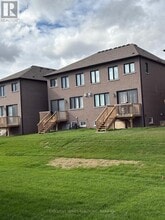 121 Cole Ter in Woodstock, ON - Building Photo - Building Photo