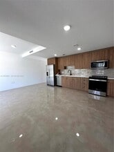 14577 SW 261 St Ter in Princeton, FL - Building Photo - Building Photo