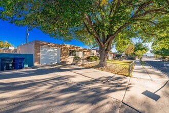 1321 Delamar Ave NW in Albuquerque, NM - Building Photo - Building Photo