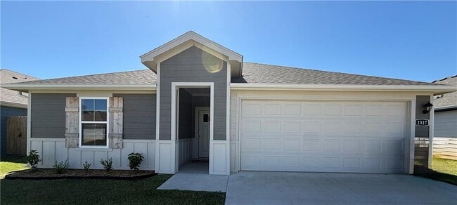 property at 1317 Chavis St