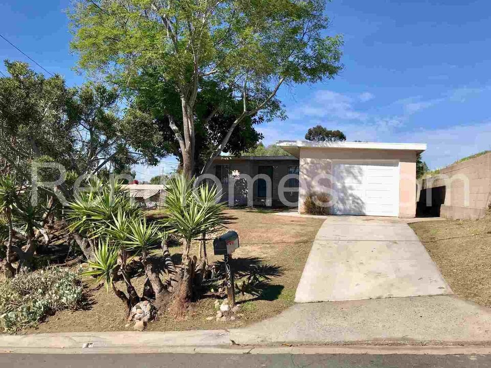 3038 Central Ave in San Diego, CA - Building Photo