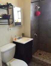 2416 N Maplewood Ave in Chicago, IL - Building Photo - Building Photo