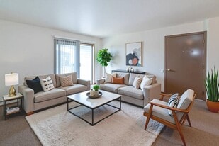 Hornbrook Estates Apartments in Evansville, IN - Building Photo