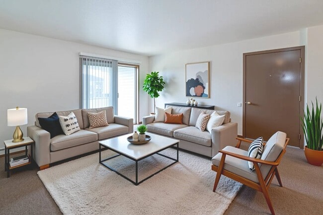 Hornbrook Estates Apartments