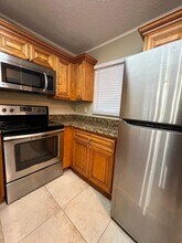 1520 Windorah Way in West Palm Beach, FL - Building Photo - Building Photo