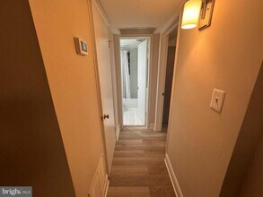 2107 N Scott St in Arlington, VA - Building Photo - Building Photo