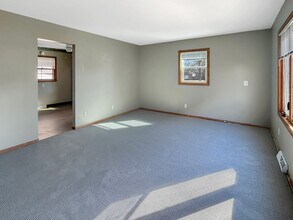 5848 Washburn Ave S in Minneapolis, MN - Building Photo - Building Photo