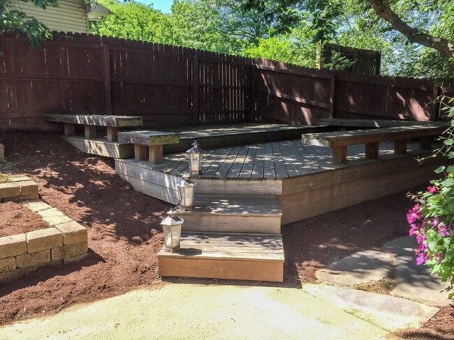 117 Hollyridge Ln in Columbia, MO - Building Photo - Building Photo