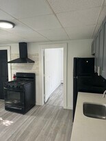 66 Broadway in Methuen, MA - Building Photo