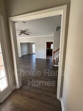 1945 Stone Brook Ln in Birmingham, AL - Building Photo - Building Photo