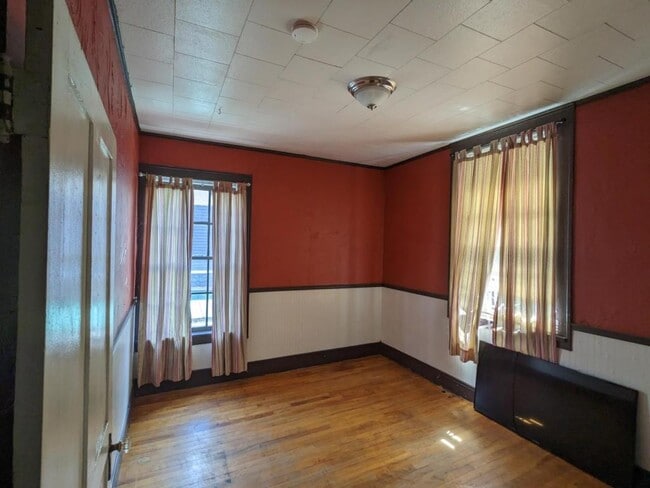 property at 37 St Paul St