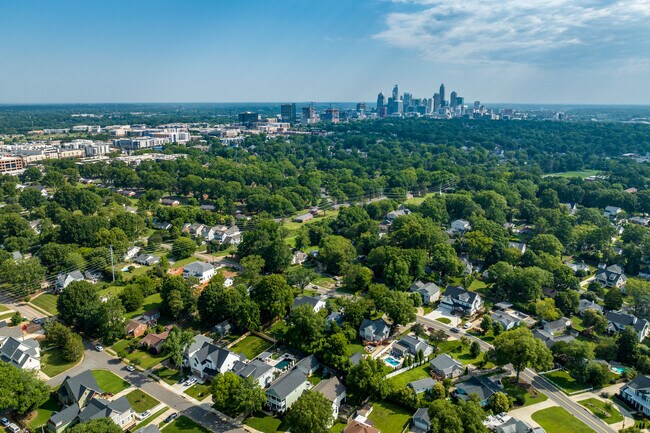 Apartamentos Alquiler en Sedgefield, NC