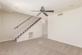 6937 E Osborn Rd in Scottsdale, AZ - Building Photo - Building Photo