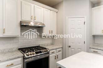 7189 Cavender Dr SW in Atlanta, GA - Building Photo - Building Photo