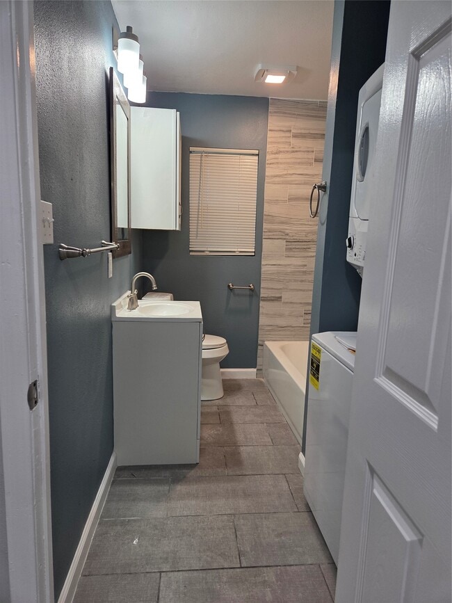 property at 619 13th St