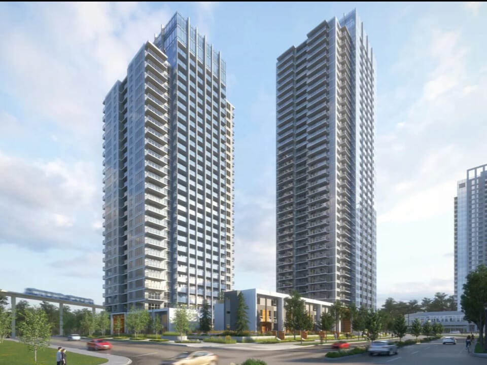 10448 University Dr in Surrey, BC - Building Photo