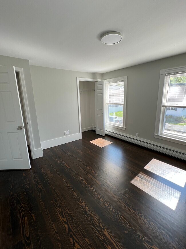 39 Washington St Rentals in Ipswich, MA