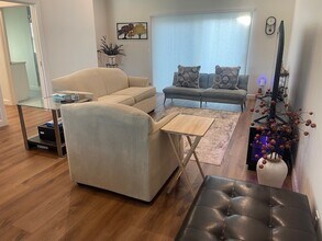 551 S Calle Santa Rosa in Palm Springs, CA - Building Photo - Building Photo