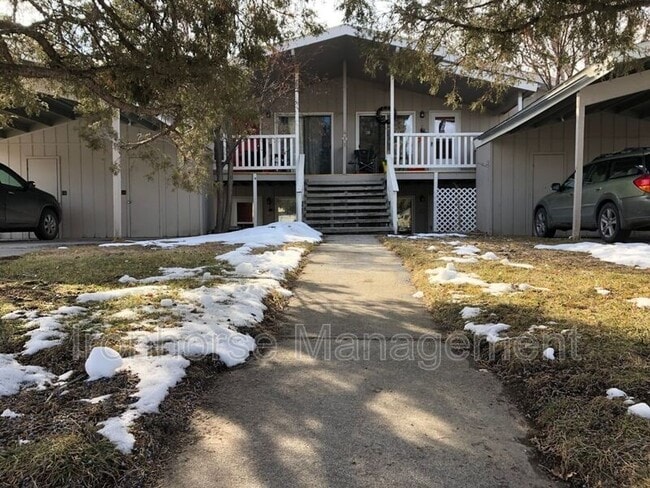 property at 411 N 16th Ave