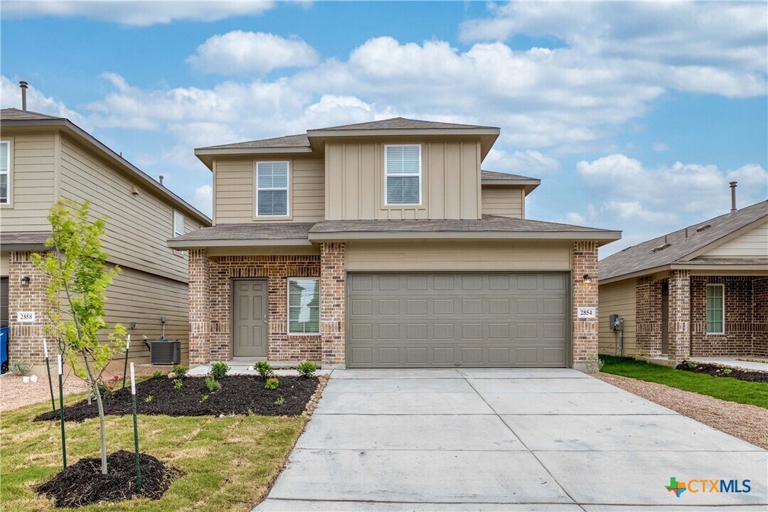 2854 Brogan Creek in New Braunfels, TX - Building Photo