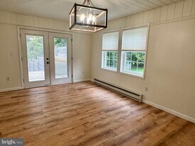 1380 Sand Hill Rd in Hummelstown, PA - Building Photo