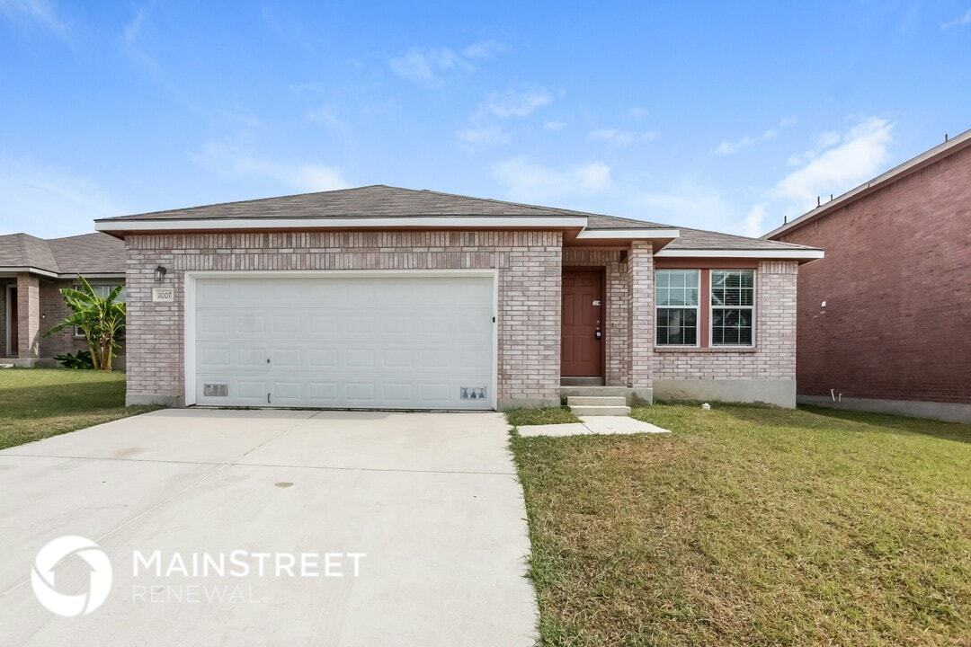 11007 Dublin Ledge in San Antonio, TX - Building Photo