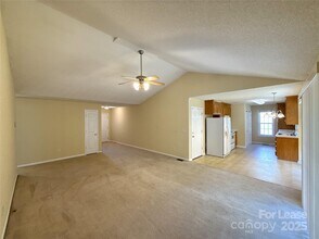 4332 Timberwood Dr in Gastonia, NC - Building Photo - Building Photo