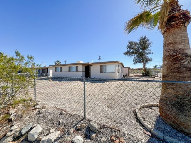 property at 74709 Serrano Dr