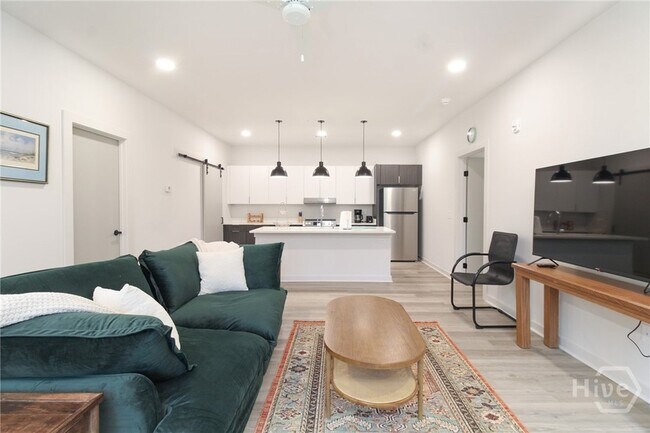 240 Martha Dr, Unit 120 in Athens, GA - Building Photo - Building Photo