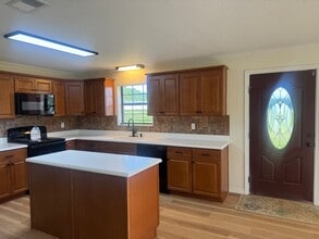 1216 Reeves Rd in Baker, FL - Building Photo - Building Photo