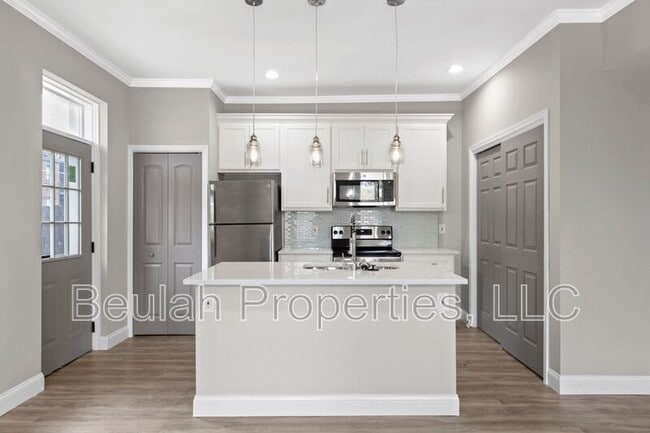 property at 1200 Allen Ave