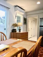 82 Nawiliwili St-Unit -Cottage in Honolulu, HI - Building Photo - Building Photo