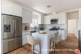 4507 W 18th St in Los Angeles, CA - Building Photo - Building Photo