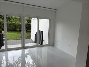 3311 Monegro St in Coral Gables, FL - Building Photo - Building Photo