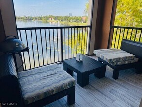 1205 Reserve Way in Naples, FL - Building Photo - Building Photo