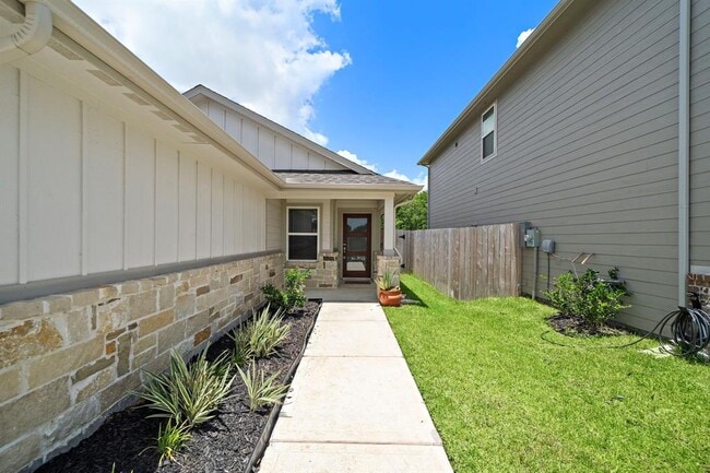 5707 Madden Ln in Houston, TX - Building Photo - Building Photo