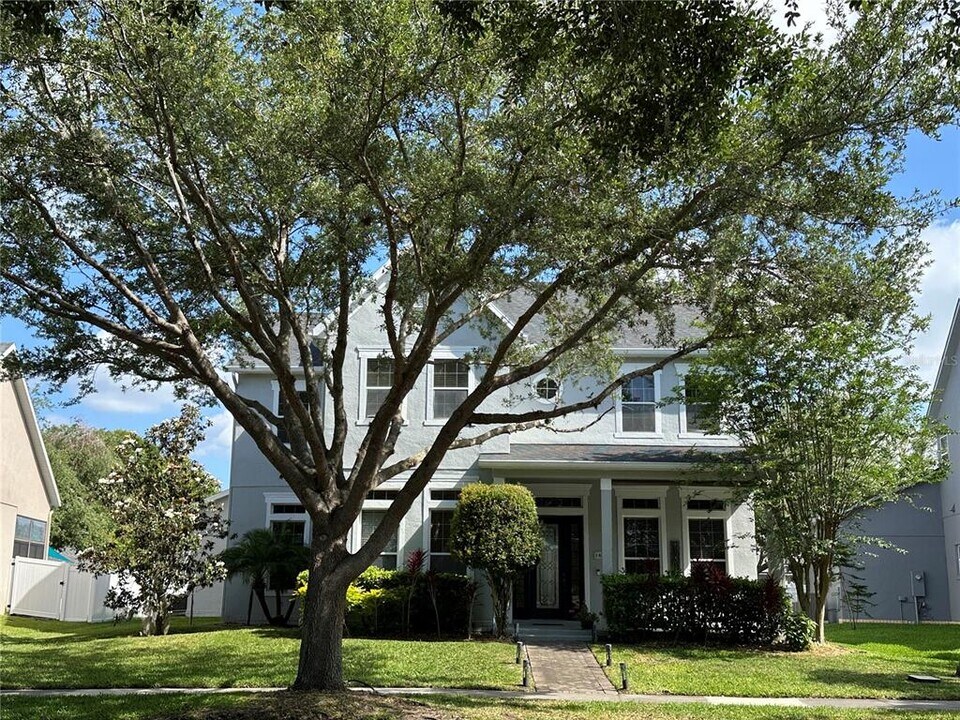 14227 Bluebird Park Rd in Windermere, FL - Building Photo