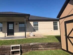 5702 Shawn Dr in Killeen, TX - Building Photo - Building Photo