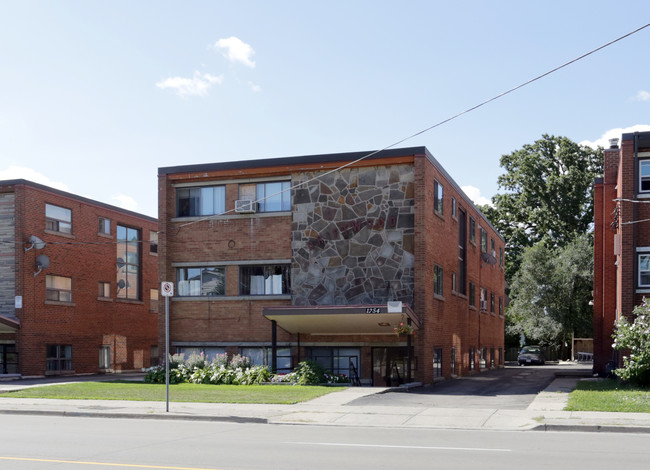 Driftwood in Hamilton, ON - Building Photo - Building Photo